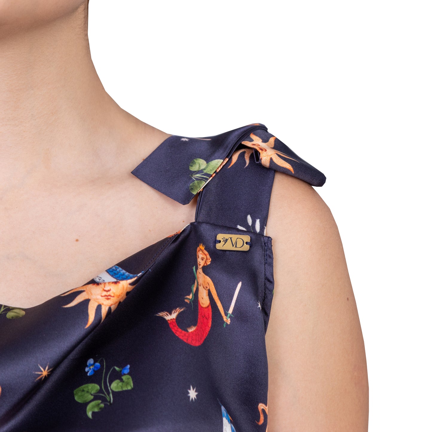 Blue Diamond Surreal / Conjunto Amarra